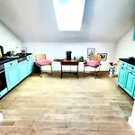 公寓 Ruhige In Seenaher Kuenstlervilla In Gstadt *