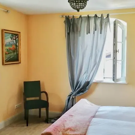 In Seenaher Kuenstlervilla In Gstadt * גשטאדט אם קימזה