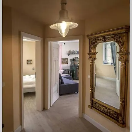 In Seenaher Kuenstlervilla In Gstadt Appartamento